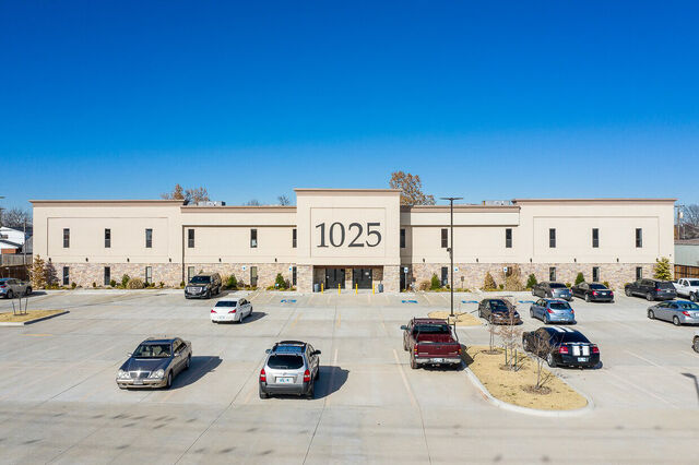 1025 SW 4th St.